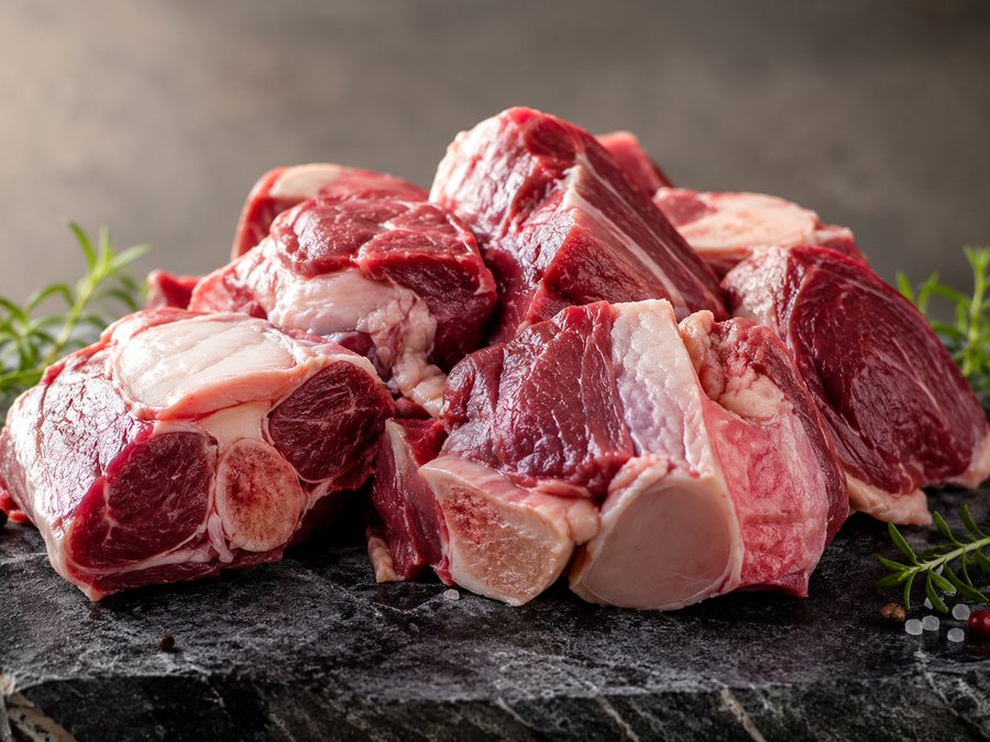 Fresh bone-in cuts for pets